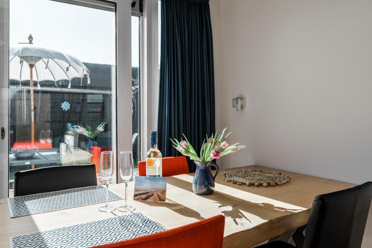 Strandhuis De Zeeparel Met Hottub Петен Екстериор снимка